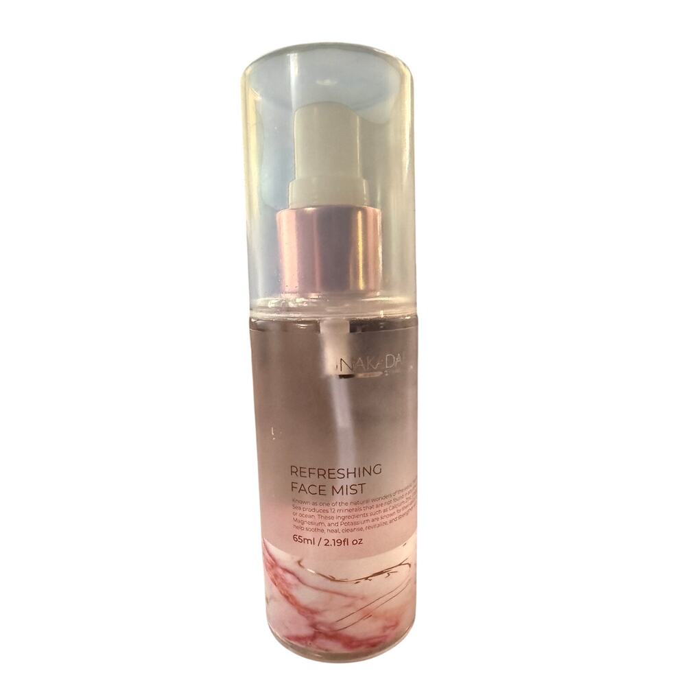Manna Kadar Beauty Wake Up & Glo Revitalizing Face Mist